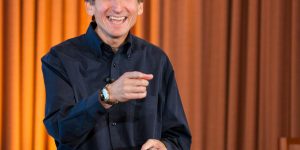 Foredragsholder Dr Lisle.